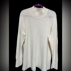 NWOT SWEATER BY VENUS